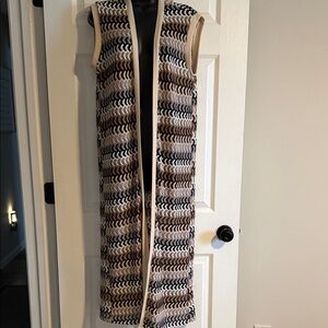 SHEIN Brown Cream and Black Chevron Knit Maxi Vest Dress
